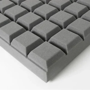 Akustická pěna Chocolate pro zlepšení zvukové kvality v nahrávacích studiích a interiérech, navržená pro efektivní pohlcování hluku s elegantním designem.
